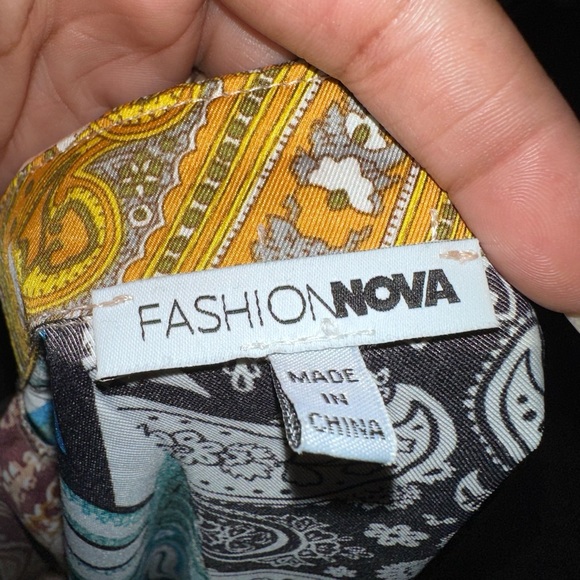 Paisley Button Down - XL - Picture 4 of 5